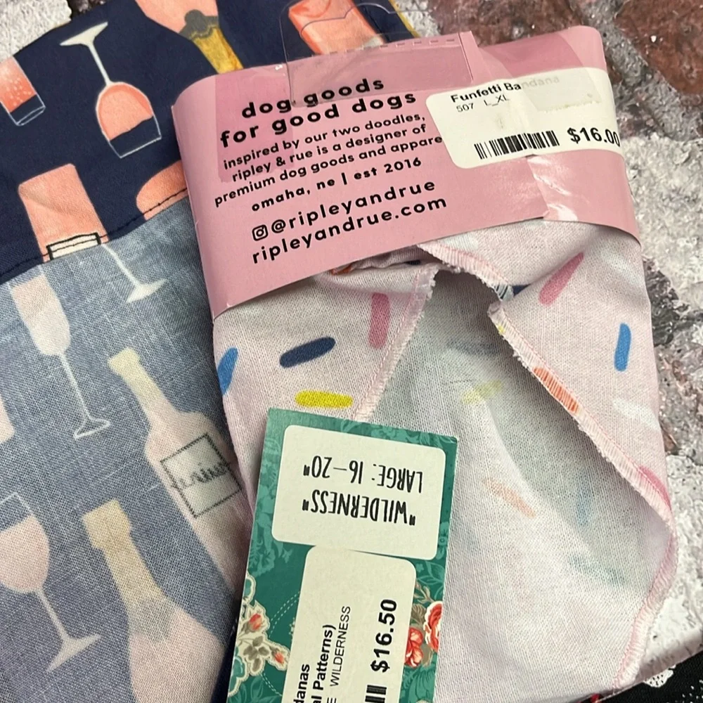 NWT Lot of 5 Large Size Dog Bandanas & Collars